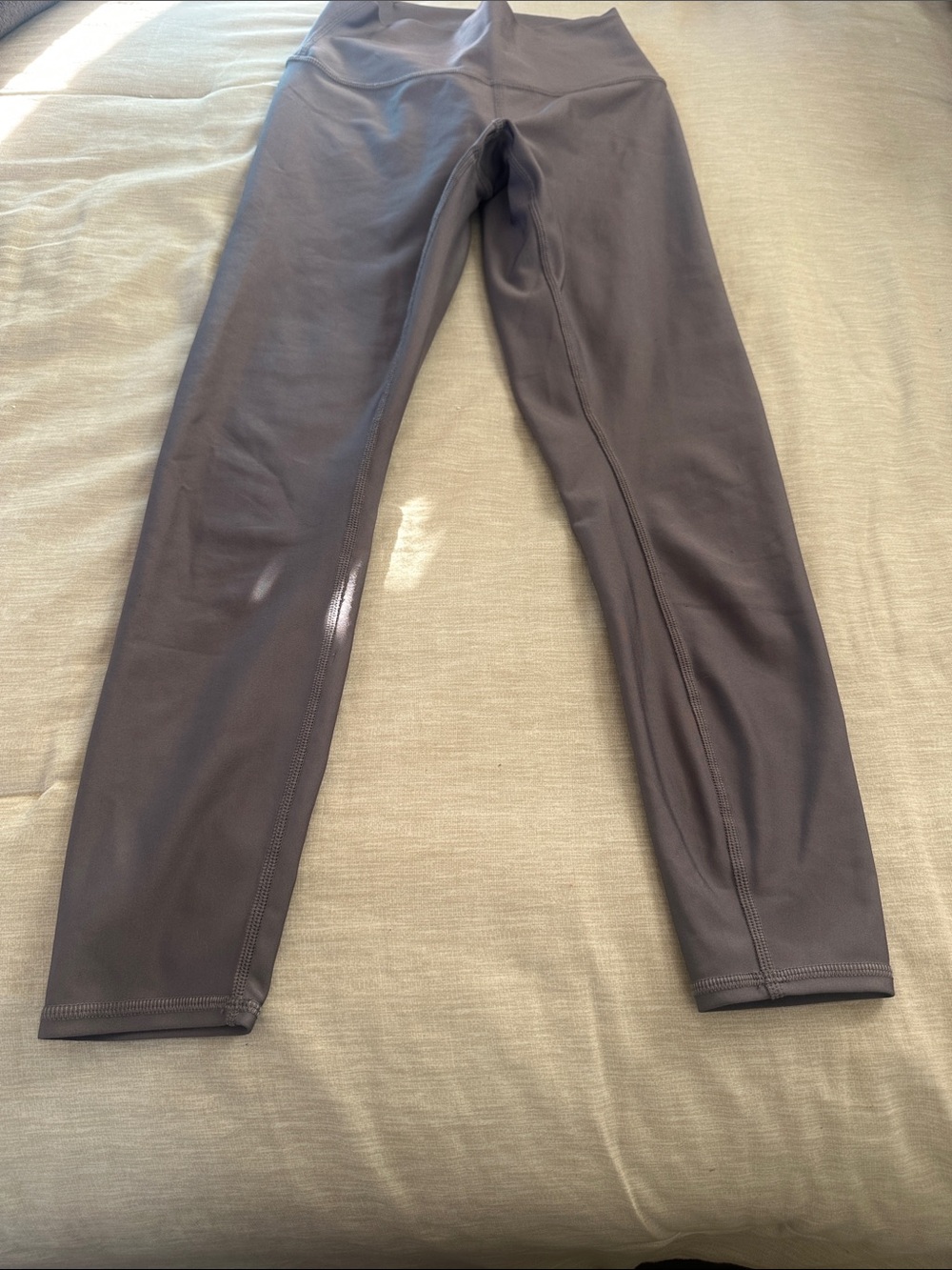 Women’s ALO Active Leggings - Comfortable Everyday Bottoms